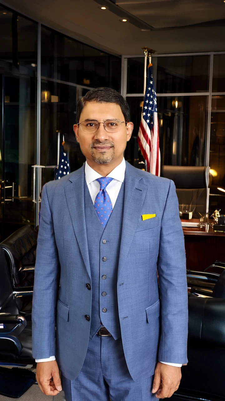 Mr. Sris, Owner and Founder, former prosecutor, Law Offices Of SRIS, P.C.